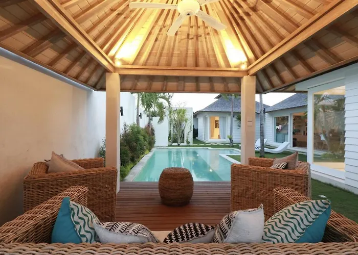 The Plantation At Batu Belig Villa Canggu