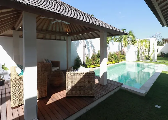 Villa The Plantation At Batu Belig Canggu